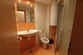 River Park - Menada Apartments