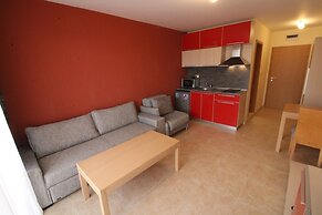 River Park - Menada Apartments