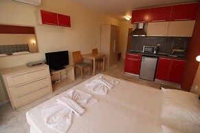 River Park - Menada Apartments
