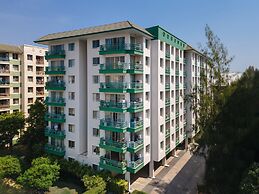 The Parkland Bangna Next MRT Station