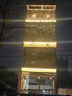 Gaurav Inn