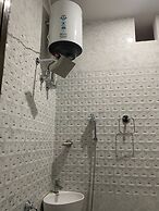 Gaurav Inn