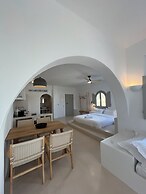 Ios Alcyon Blue Suites
