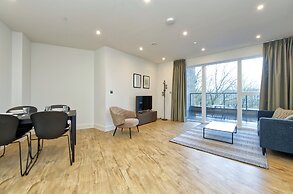 Colindale Avenue