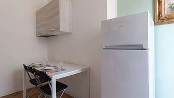 Italianway - Rosmini 11 B