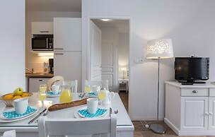 Maisonette by Hourtin-carcans Lake