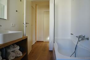 Nine Rooms Shared