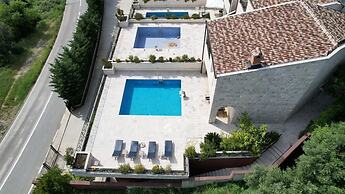 Connected Villas with Sea View