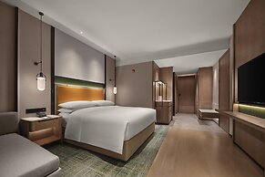 DoubleTree By Hilton Zhengzhou East