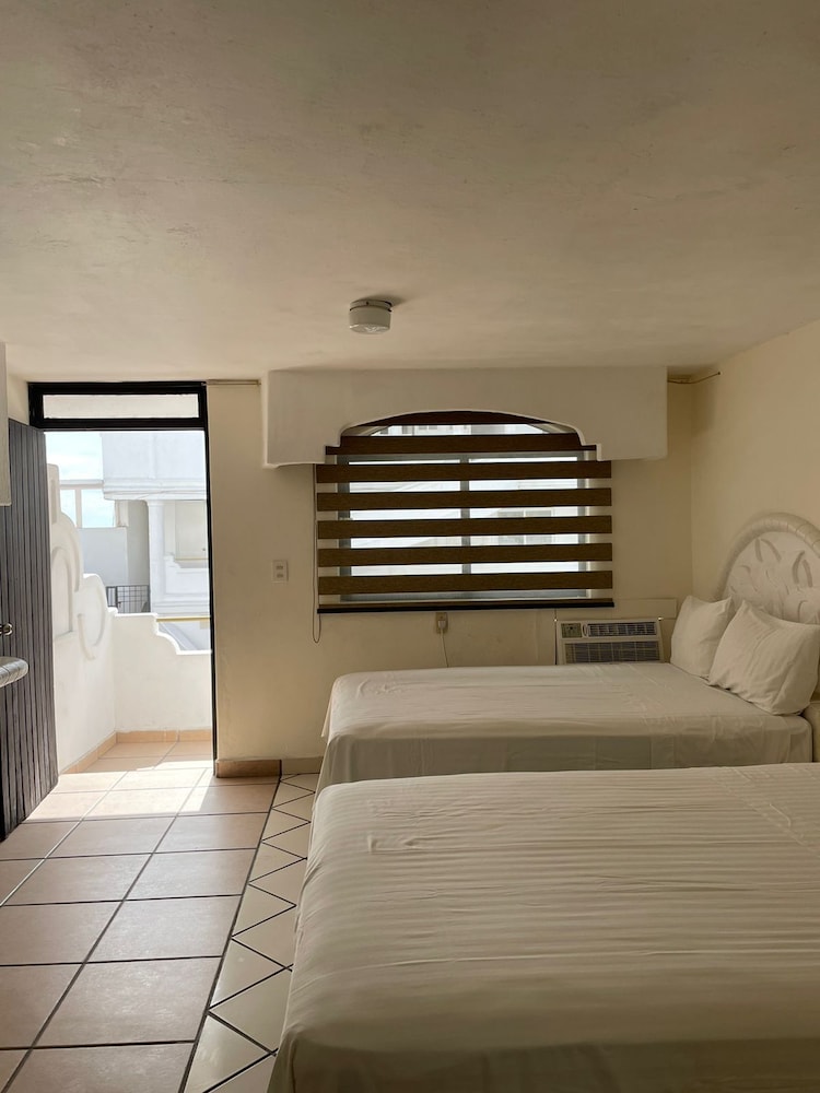 Hotel Vistamar
