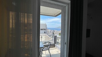 Elma Hotel