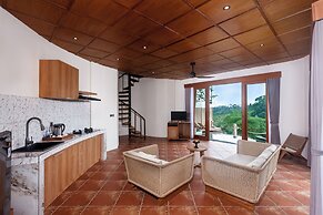 The Scape Valley Villa by GenuineHost