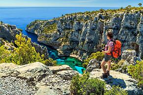 Apartment in Provence Near Calanques