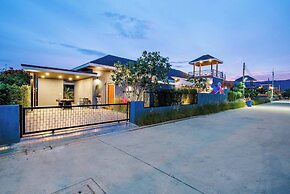 Orange Private Pool Villa, Near Cham Am Beach
