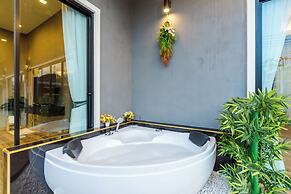 Orange Private Pool Villa, Near Cham Am Beach