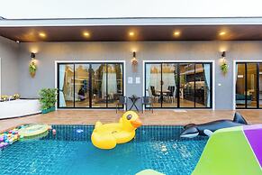 Orange Private Pool Villa, Near Cham Am Beach