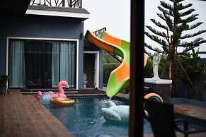 Orange Private Pool Villa, Near Cham Am Beach