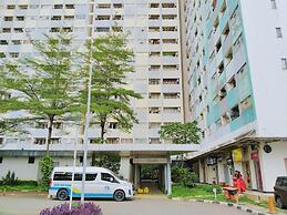 The Royale Sentra Tower Kuning