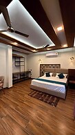 Yes Hotel By The Ganges