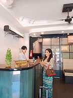 Triple H Hotel