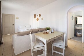 Hesperia Apartments