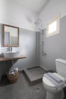 Hesperia Apartments