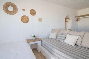 Hesperia Apartments