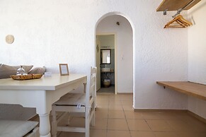 Hesperia Apartments
