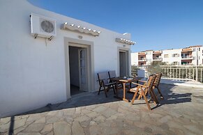 Hesperia Apartments