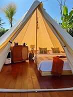Kamanicamp