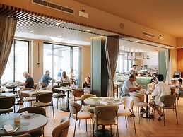 Mövenpick Hotel Bari