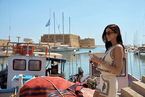 RoccaMare Heraklion - Handwritten Collection