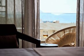 RoccaMare Heraklion - Handwritten Collection