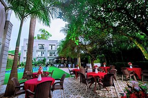 The Mansion Hotel