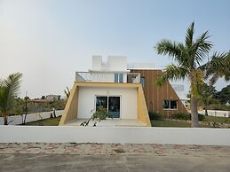 Divyaras Resort