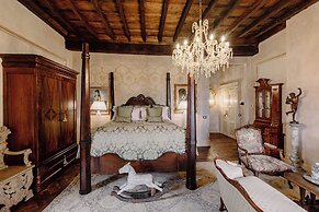Castello di Casalborgone - Luxury Castle