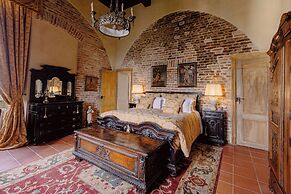 Castello di Casalborgone - Luxury Castle