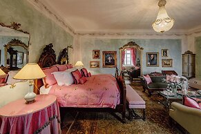 Castello di Casalborgone - Luxury Castle