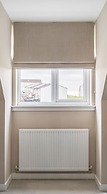 Charming 3 Bed Home in Stepps, Glasgow - Garden & Patio