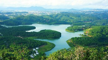 The Monhi Da Lat