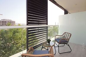 Bloomfields STU with Balcony Leonardo