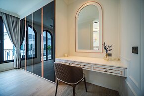 FIFTH ELEMENT pool villa by NLA