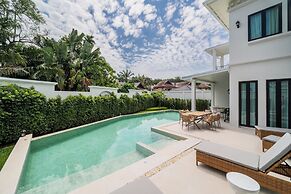 FIFTH ELEMENT pool villa by NLA
