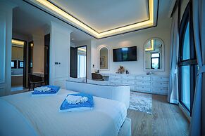 FIFTH ELEMENT pool villa by NLA