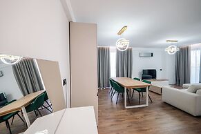 Cuni Luxury Hotel