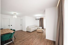 Cuni Luxury Hotel