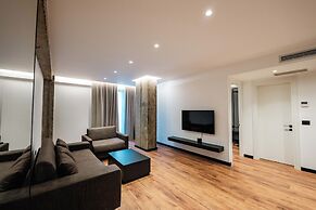Cuni Luxury Hotel