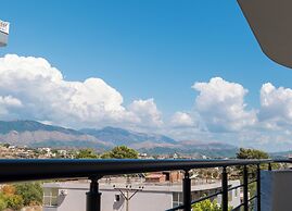 Cuni Luxury Hotel