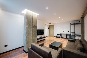 Cuni Luxury Hotel