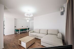 Cuni Luxury Hotel